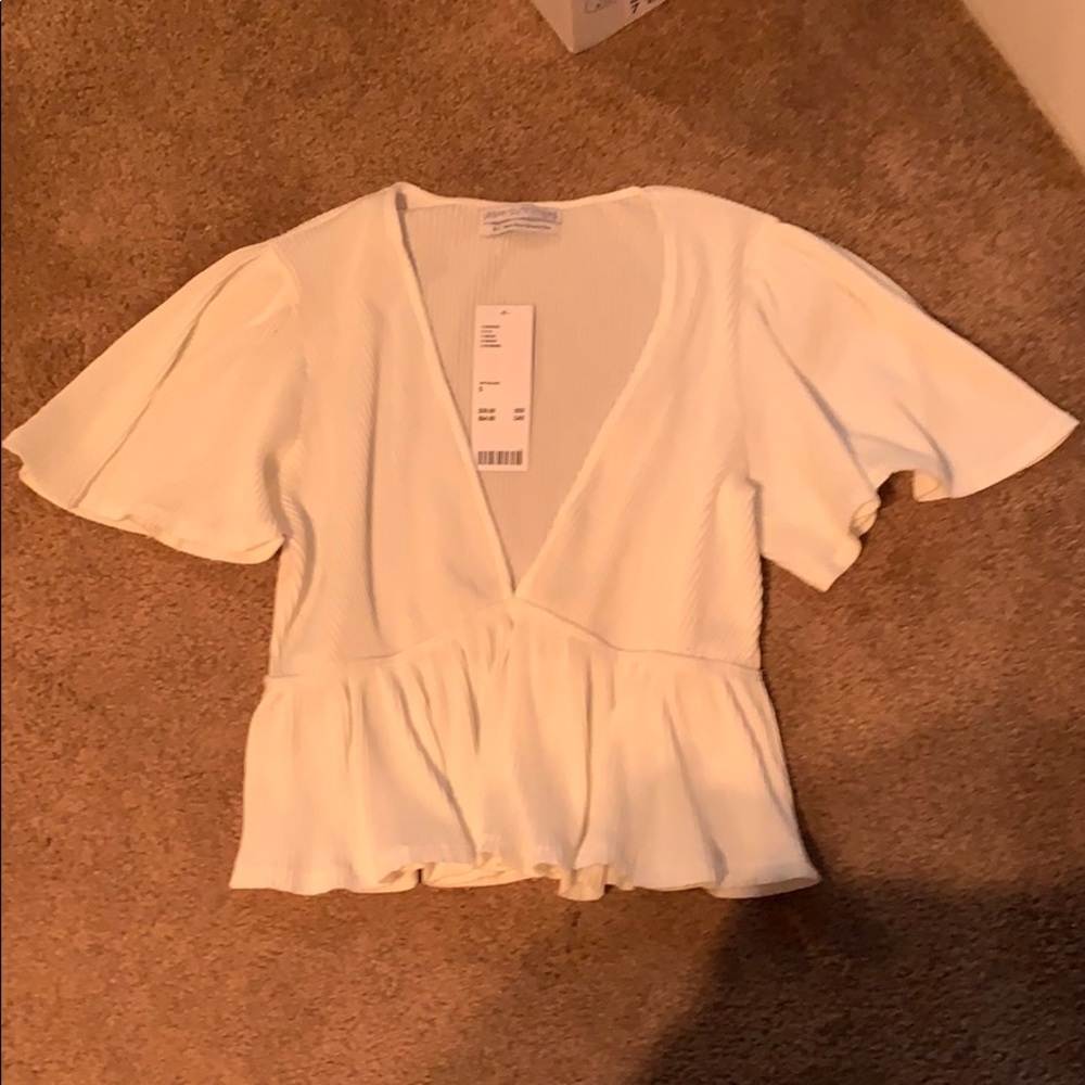 UO TOP - brand new/sold out online!!